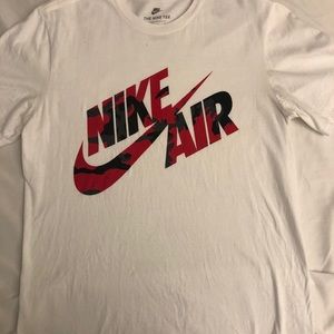 Nike Air T shirt